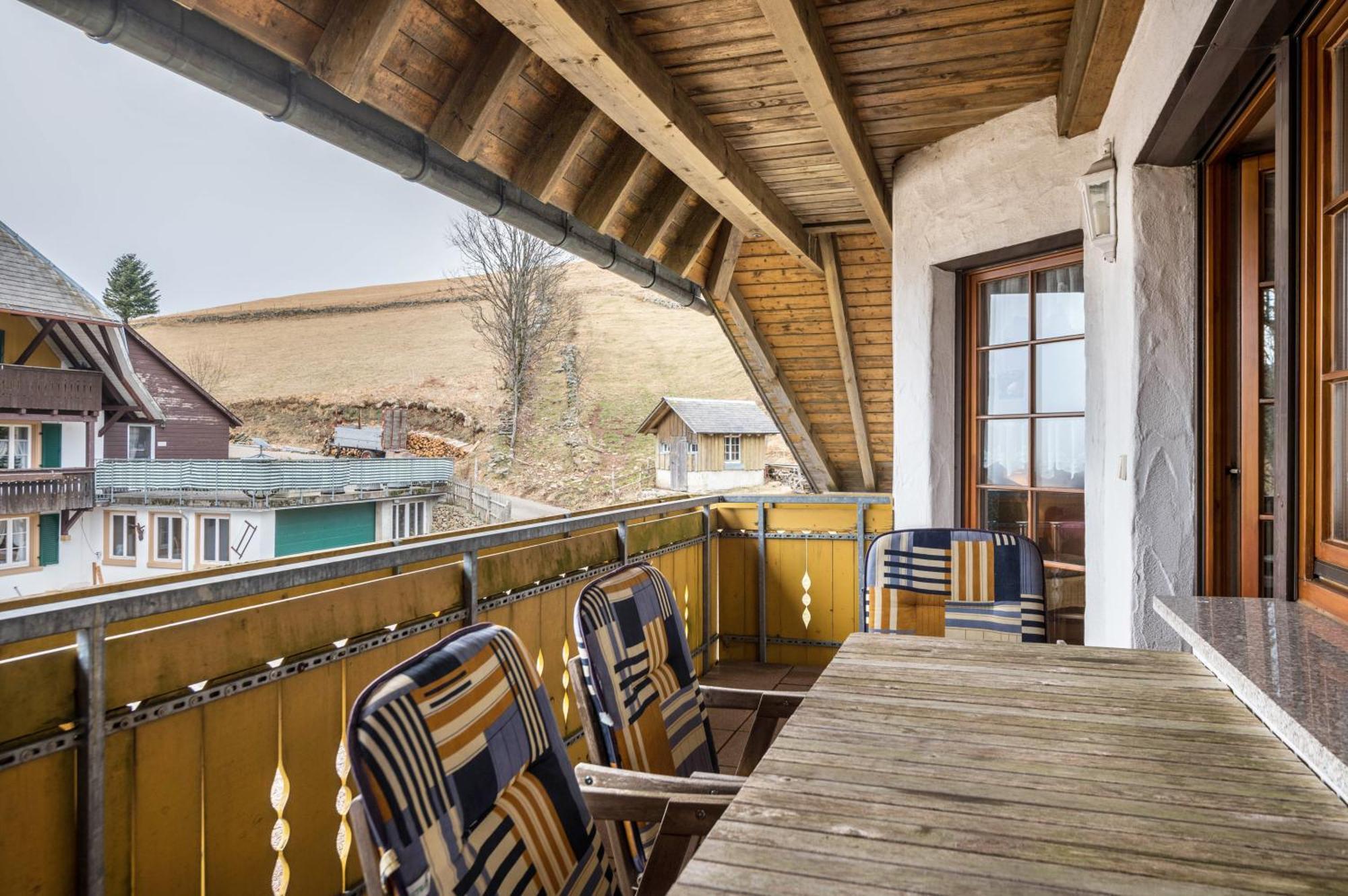Ferienwohnung Mittlerer Itzenwaldhof - Heimkehr Münstertal Exterior foto